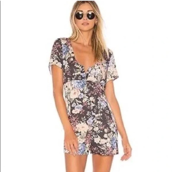 AUGUSTE FLORAL DAHLIA ROMPER SHORTS size 2 - Picture 2 of 7